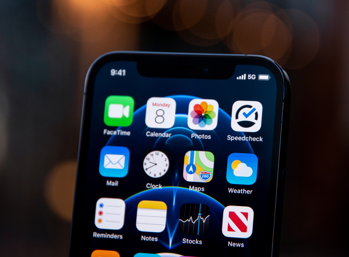 汝阳苹果手机维修分享为什么 iPhone 12 在冬季会自动关机 